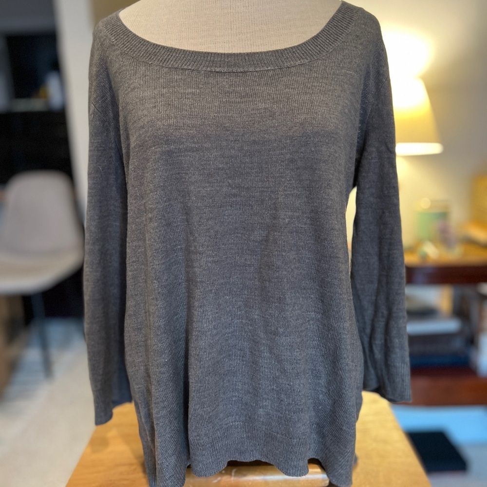 New York & Company Taupe Knit Top